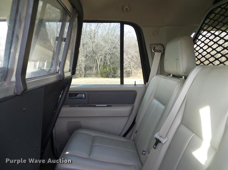 image for item DD1393 2010 Ford Expedition XLT SUV