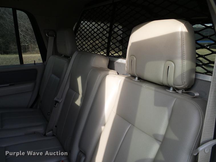 image for item DD1393 2010 Ford Expedition XLT SUV