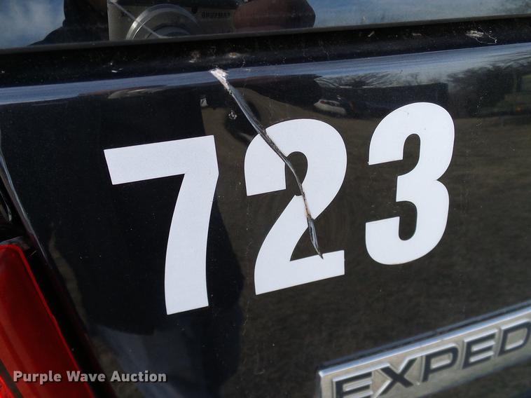 image for item DD1393 2010 Ford Expedition XLT SUV