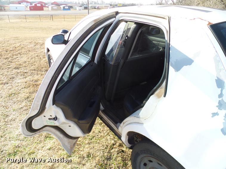 image for item DD1394 2003 Ford Crown Victoria Police Interceptor