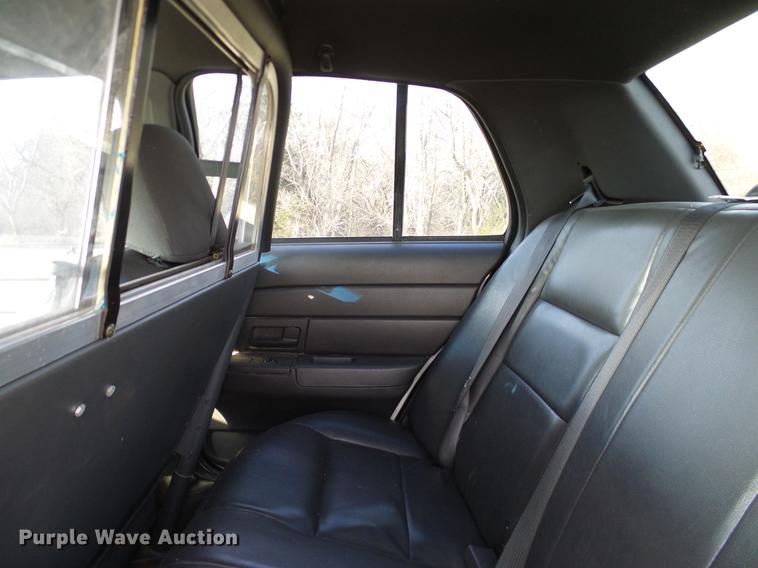 image for item DD1394 2003 Ford Crown Victoria Police Interceptor