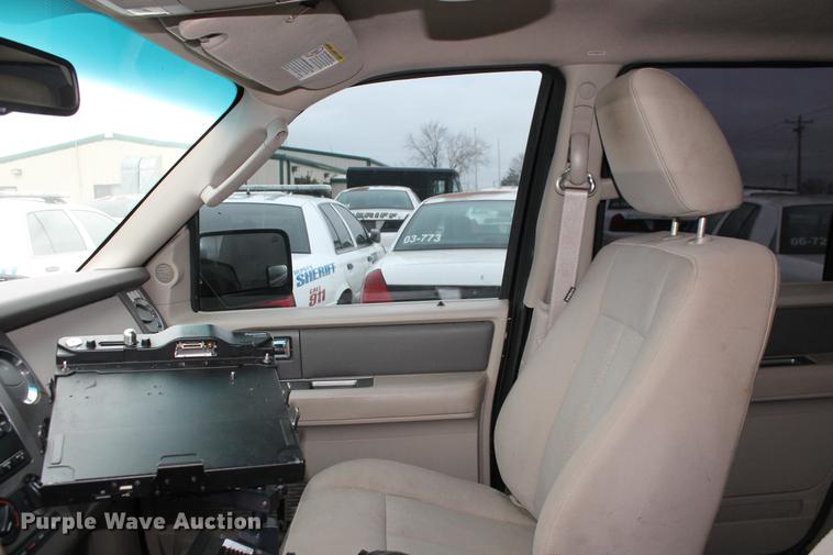 image for item DD1395 2010 Ford Expedition XLT SUV