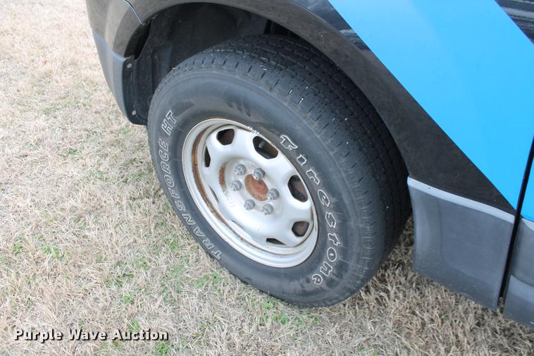 image for item DD1395 2010 Ford Expedition XLT SUV