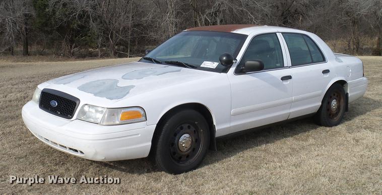 image for item DD1396 2006 Ford Crown Victoria Police Interceptor