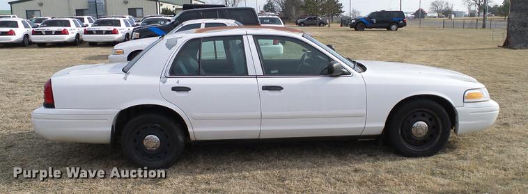 image for item DD1396 2006 Ford Crown Victoria Police Interceptor