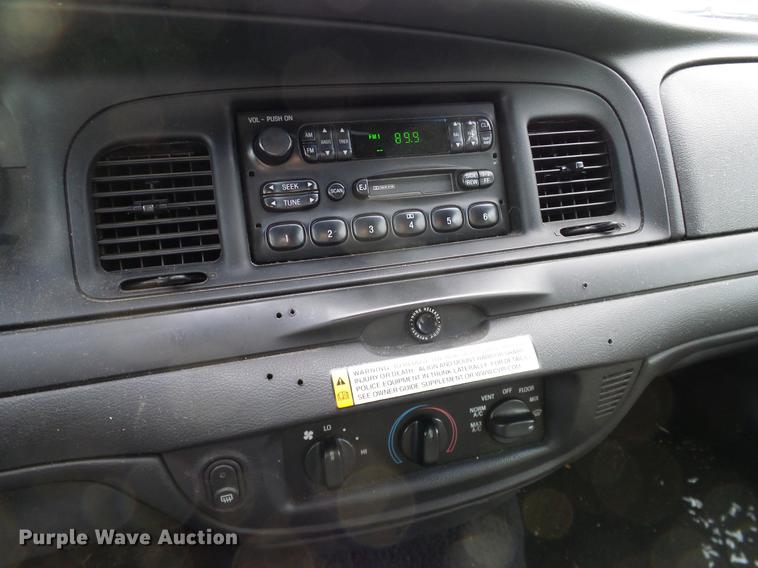 image for item DD1396 2006 Ford Crown Victoria Police Interceptor