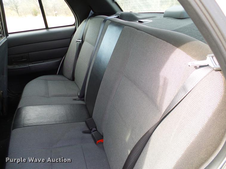 image for item DD1396 2006 Ford Crown Victoria Police Interceptor