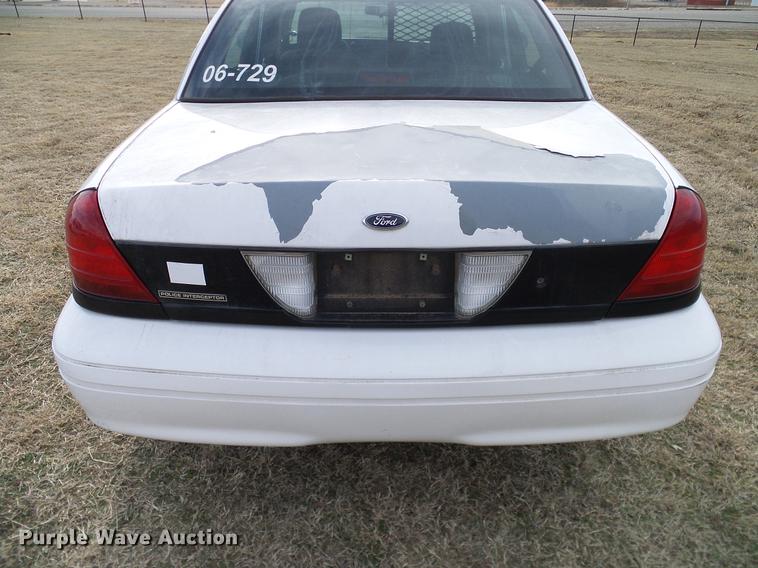 image for item DD1396 2006 Ford Crown Victoria Police Interceptor