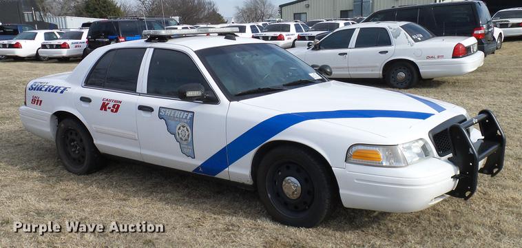 image for item DD1397 2011 Ford Crown Victoria Police Interceptor