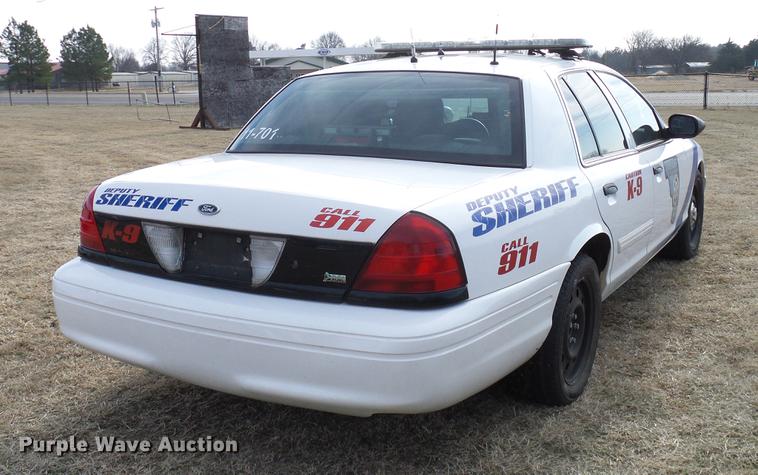 image for item DD1397 2011 Ford Crown Victoria Police Interceptor