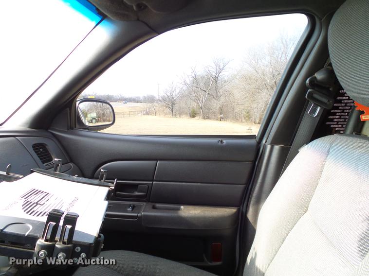 image for item DD1397 2011 Ford Crown Victoria Police Interceptor