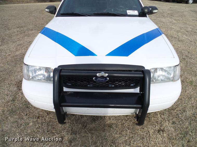 image for item DD1397 2011 Ford Crown Victoria Police Interceptor
