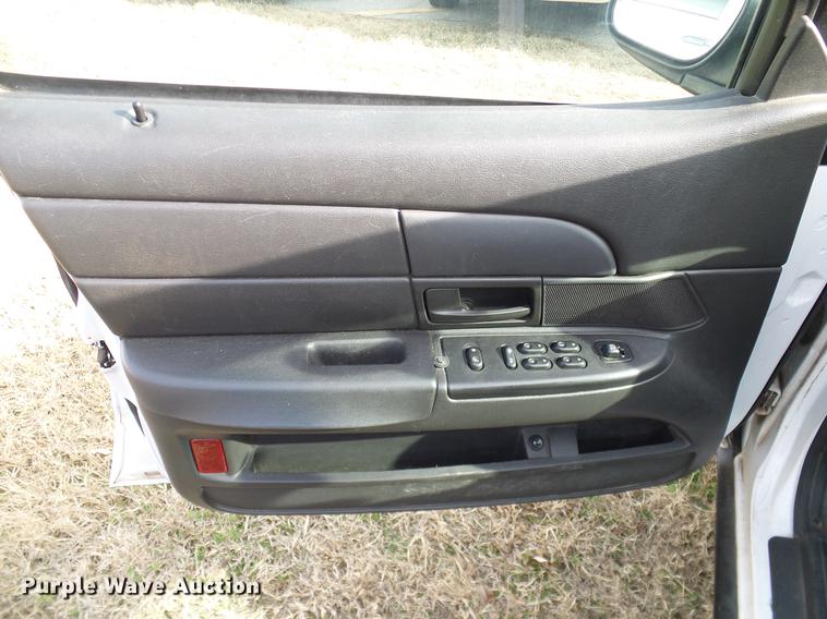 image for item DD1398 2003 Ford Crown Victoria Police Interceptor