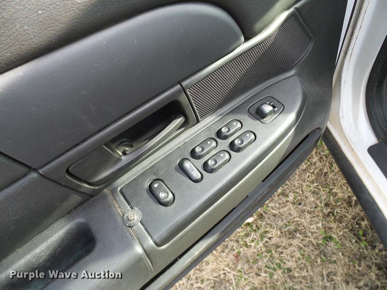 image for item DD1398 2003 Ford Crown Victoria Police Interceptor