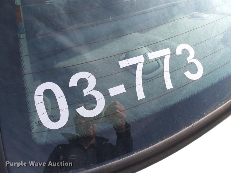 image for item DD1398 2003 Ford Crown Victoria Police Interceptor