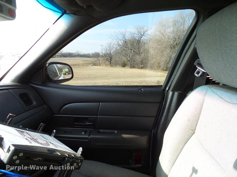 image for item DD1399 2011 Ford Crown Victoria Police Interceptor