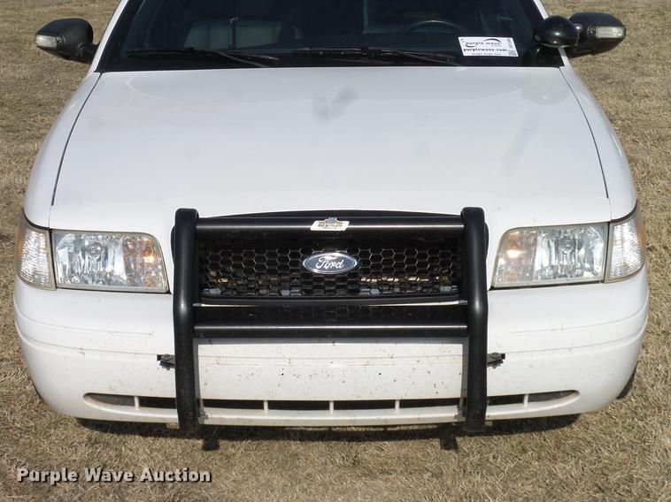 image for item DD1399 2011 Ford Crown Victoria Police Interceptor