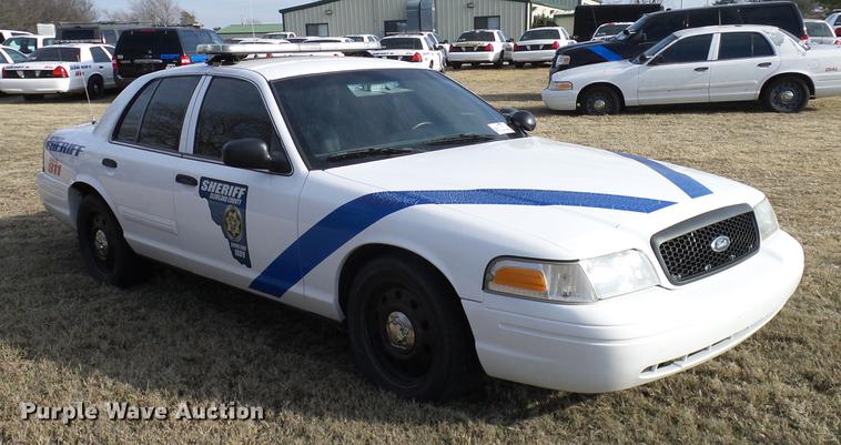 image for item DD1400 2010 Ford Crown Victoria Police Interceptor