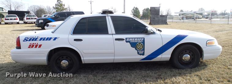image for item DD1400 2010 Ford Crown Victoria Police Interceptor