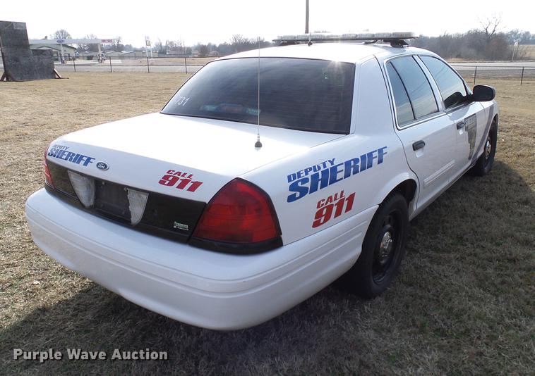 image for item DD1400 2010 Ford Crown Victoria Police Interceptor