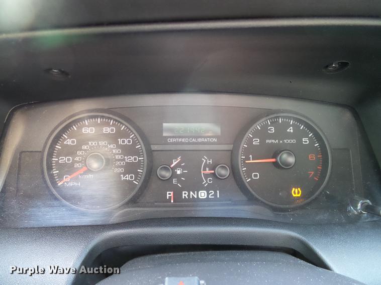 image for item DD1400 2010 Ford Crown Victoria Police Interceptor