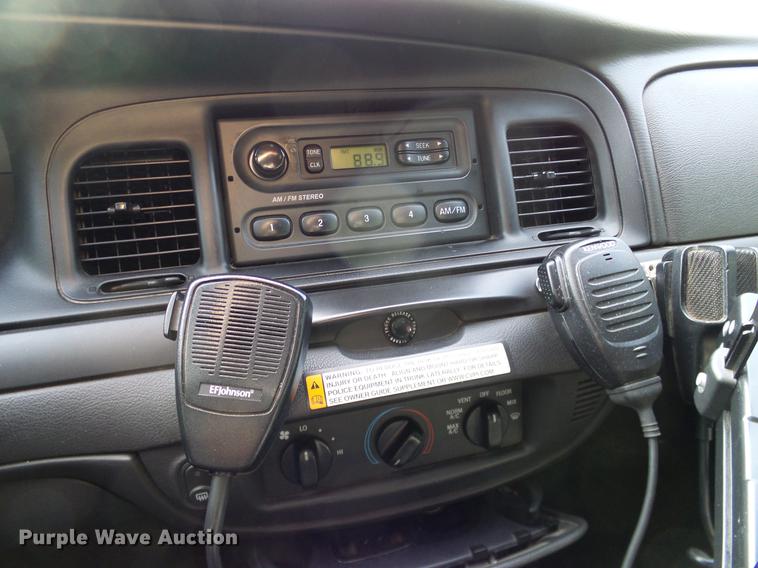 image for item DD1400 2010 Ford Crown Victoria Police Interceptor