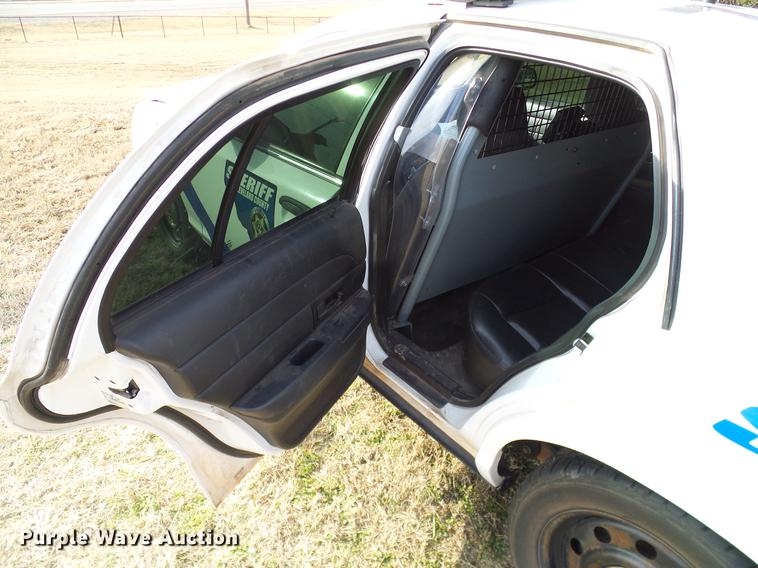 image for item DD1400 2010 Ford Crown Victoria Police Interceptor
