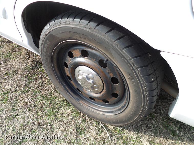 image for item DD1400 2010 Ford Crown Victoria Police Interceptor