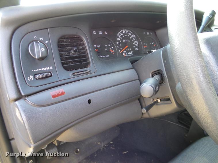 image for item DD1402 2005 Ford Crown Victoria Police Interceptor