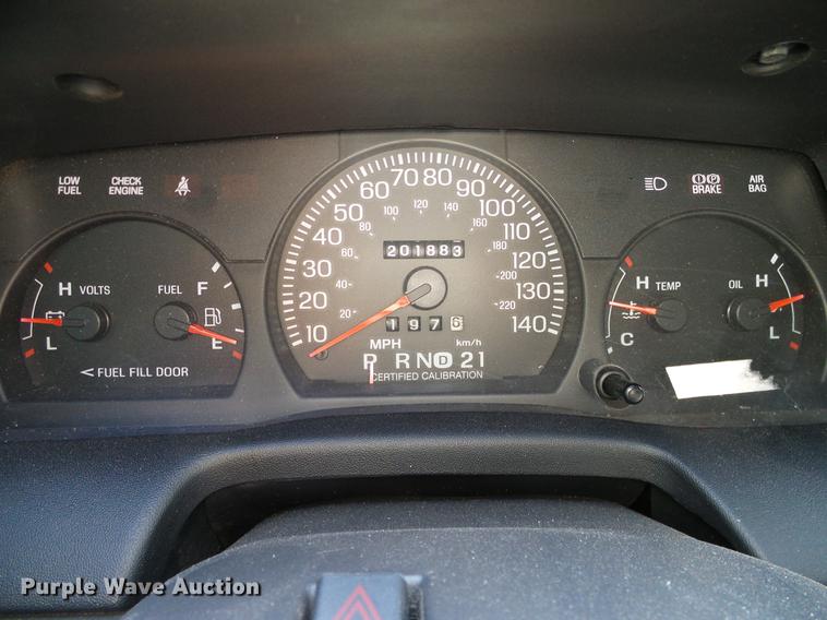 image for item DD1402 2005 Ford Crown Victoria Police Interceptor