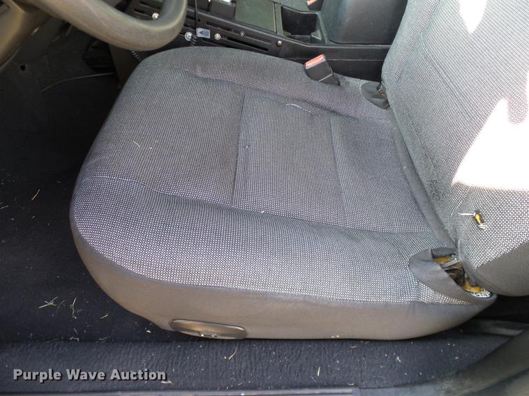 image for item DD1402 2005 Ford Crown Victoria Police Interceptor