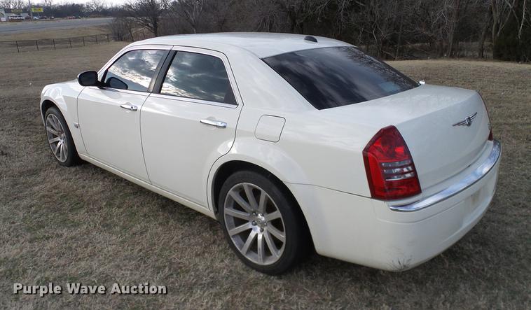 image for item DD1403 2005 Chrysler 300 C