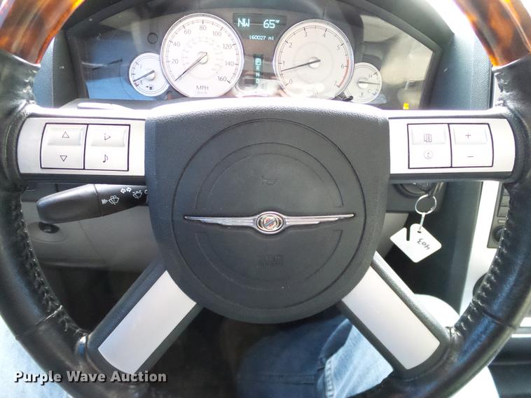 image for item DD1403 2005 Chrysler 300 C