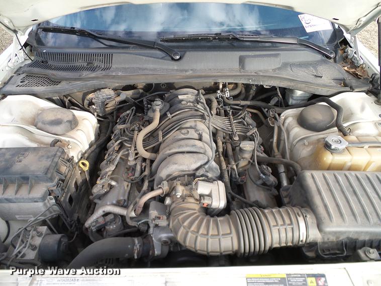 image for item DD1403 2005 Chrysler 300 C