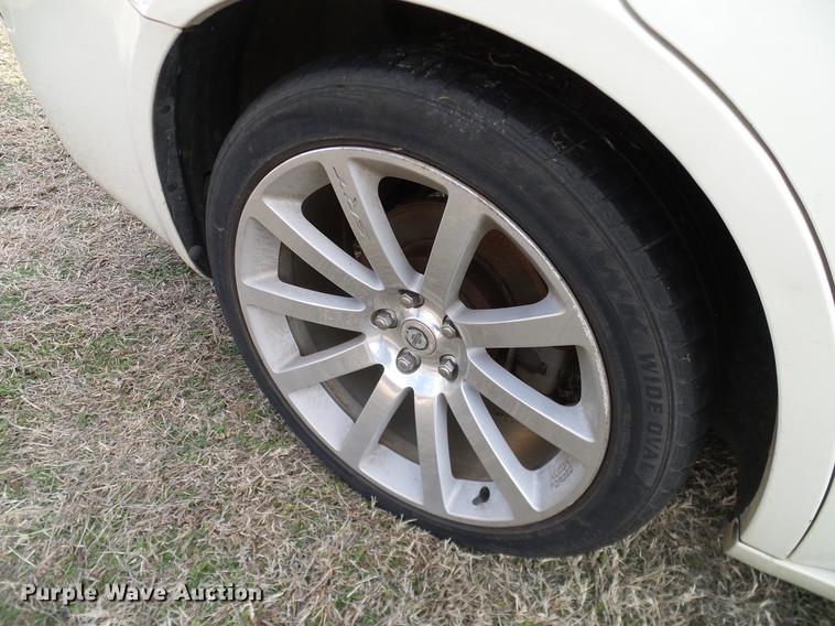 image for item DD1403 2005 Chrysler 300 C