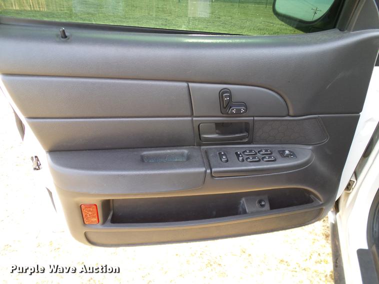 image for item DD1404 2005 Ford Crown Victoria Police Interceptor