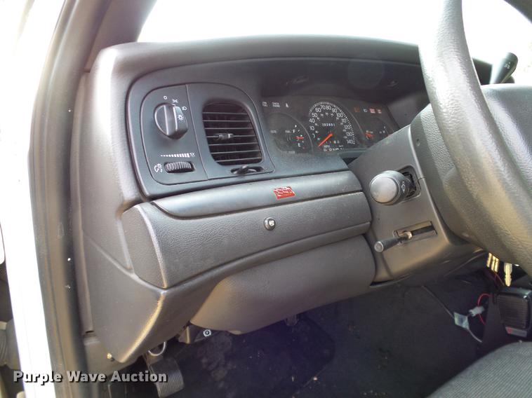 image for item DD1404 2005 Ford Crown Victoria Police Interceptor