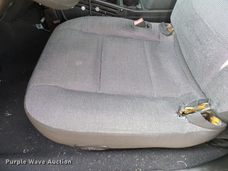 image for item DD1404 2005 Ford Crown Victoria Police Interceptor