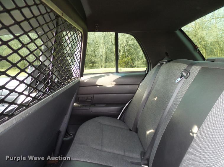 image for item DD1404 2005 Ford Crown Victoria Police Interceptor