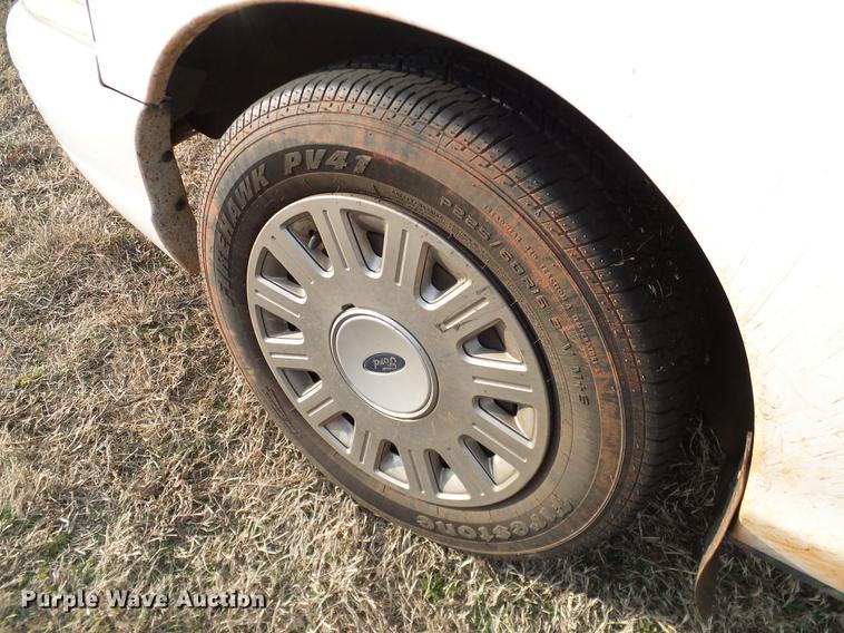 image for item DD1404 2005 Ford Crown Victoria Police Interceptor