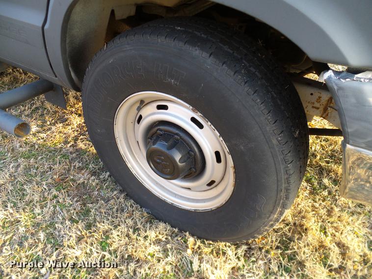 image for item DD1405 2001 Dodge Ram Wagon B3500 Maxi van