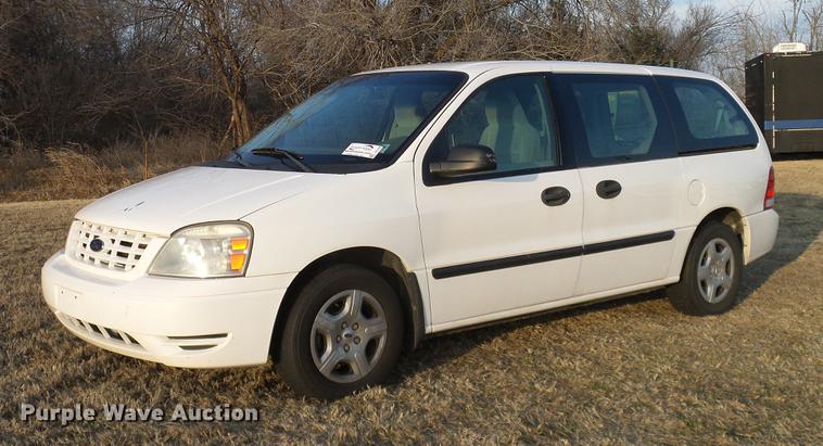 image for item DD1406 2004 Ford Freestar van