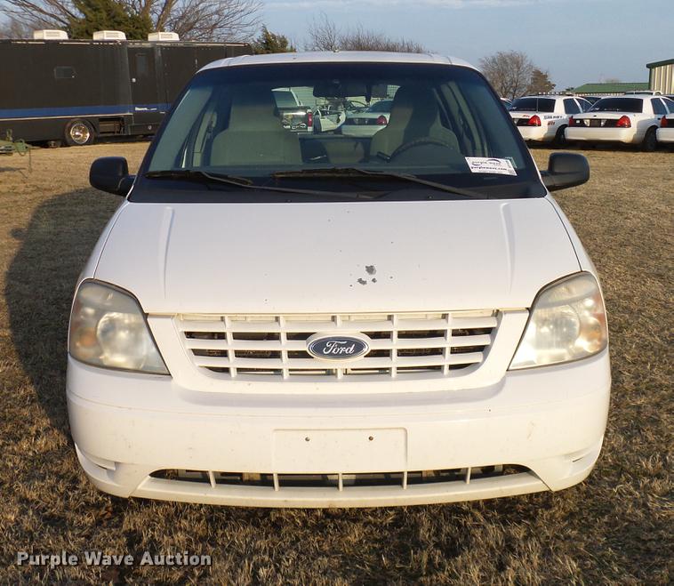 image for item DD1406 2004 Ford Freestar van