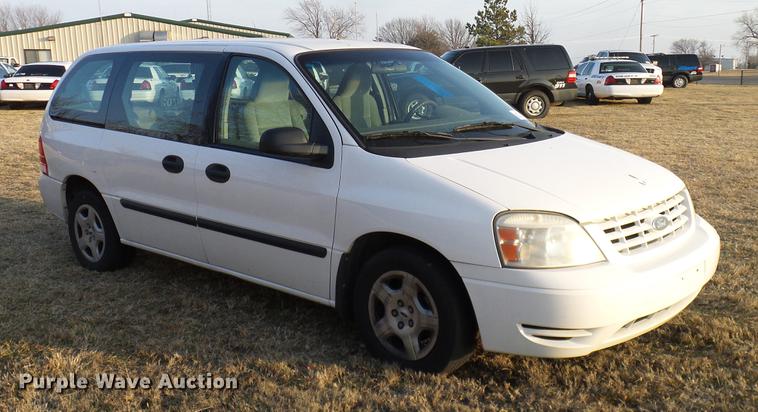 image for item DD1406 2004 Ford Freestar van