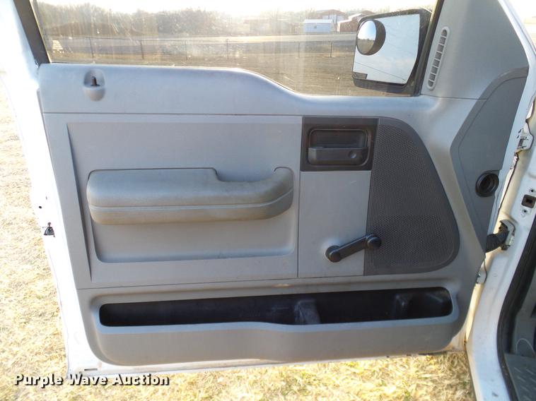 image for item DD1407 2006 Ford F150 FX4 Off-Road SuperCab pickup truck