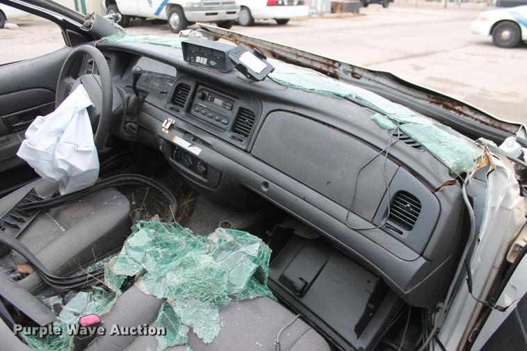 image for item DD1408 2011 Ford Crown Victoria Police Interceptor