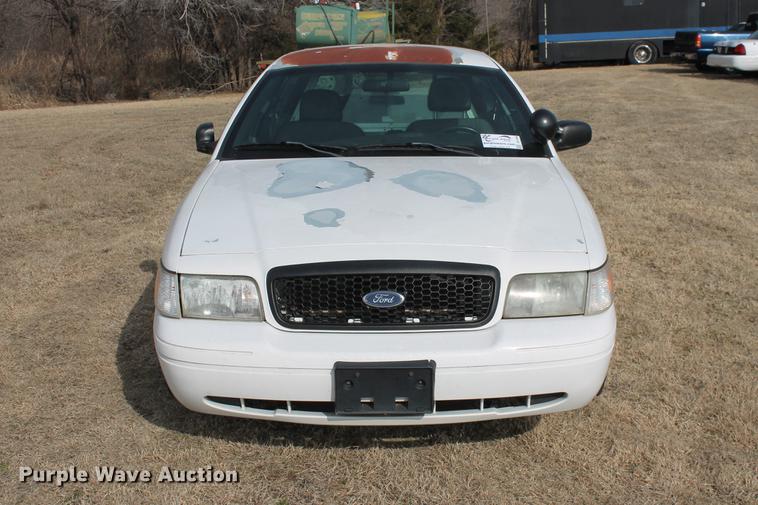 image for item DD1409 2006 Ford Crown Victoria Police Interceptor
