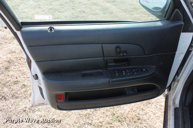 image for item DD1409 2006 Ford Crown Victoria Police Interceptor