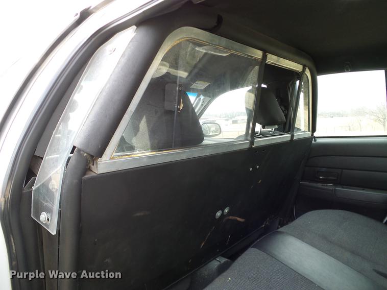 image for item DD1411 2005 Ford Crown Victoria Police Interceptor