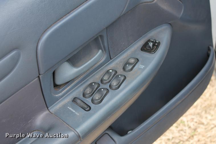 image for item DD1412 2000 Ford Crown Victoria Police Interceptor